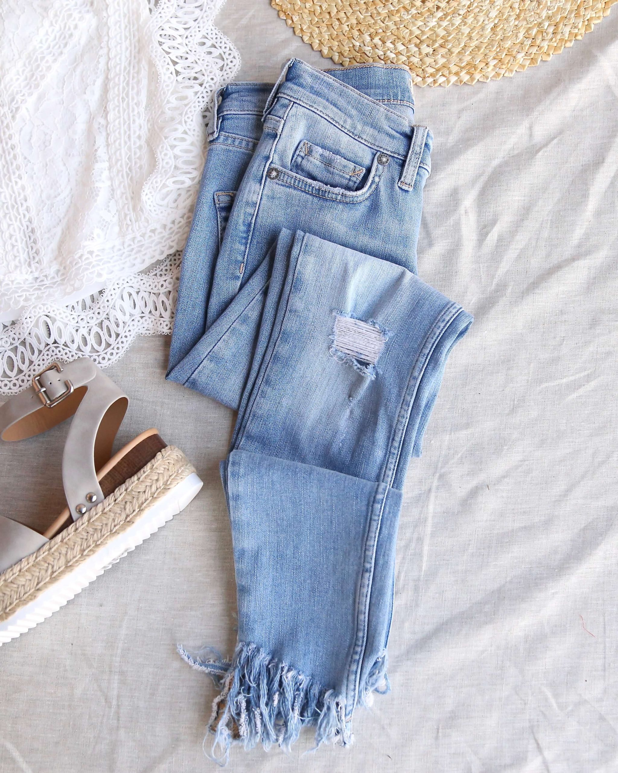 Free_People_Great_Heights_Frayed_Skinny_Jeans_regal_blue_OB980660_1